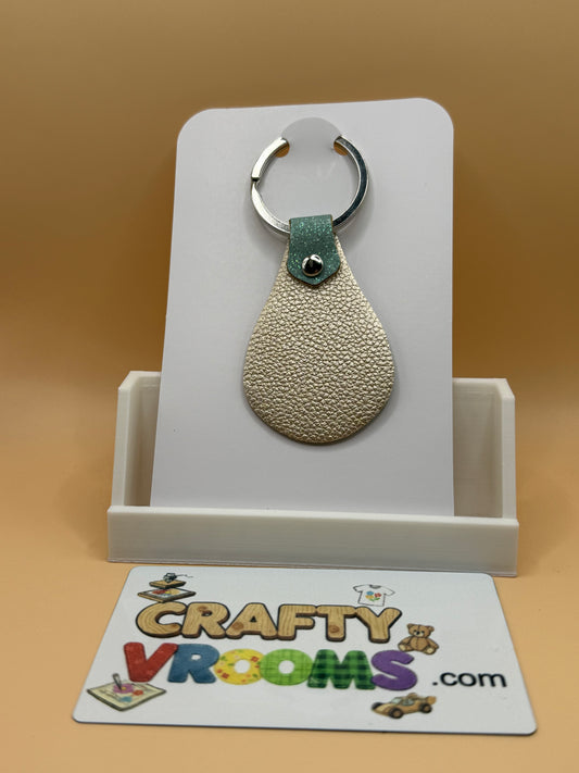 Leatherette keyholder - teal reader