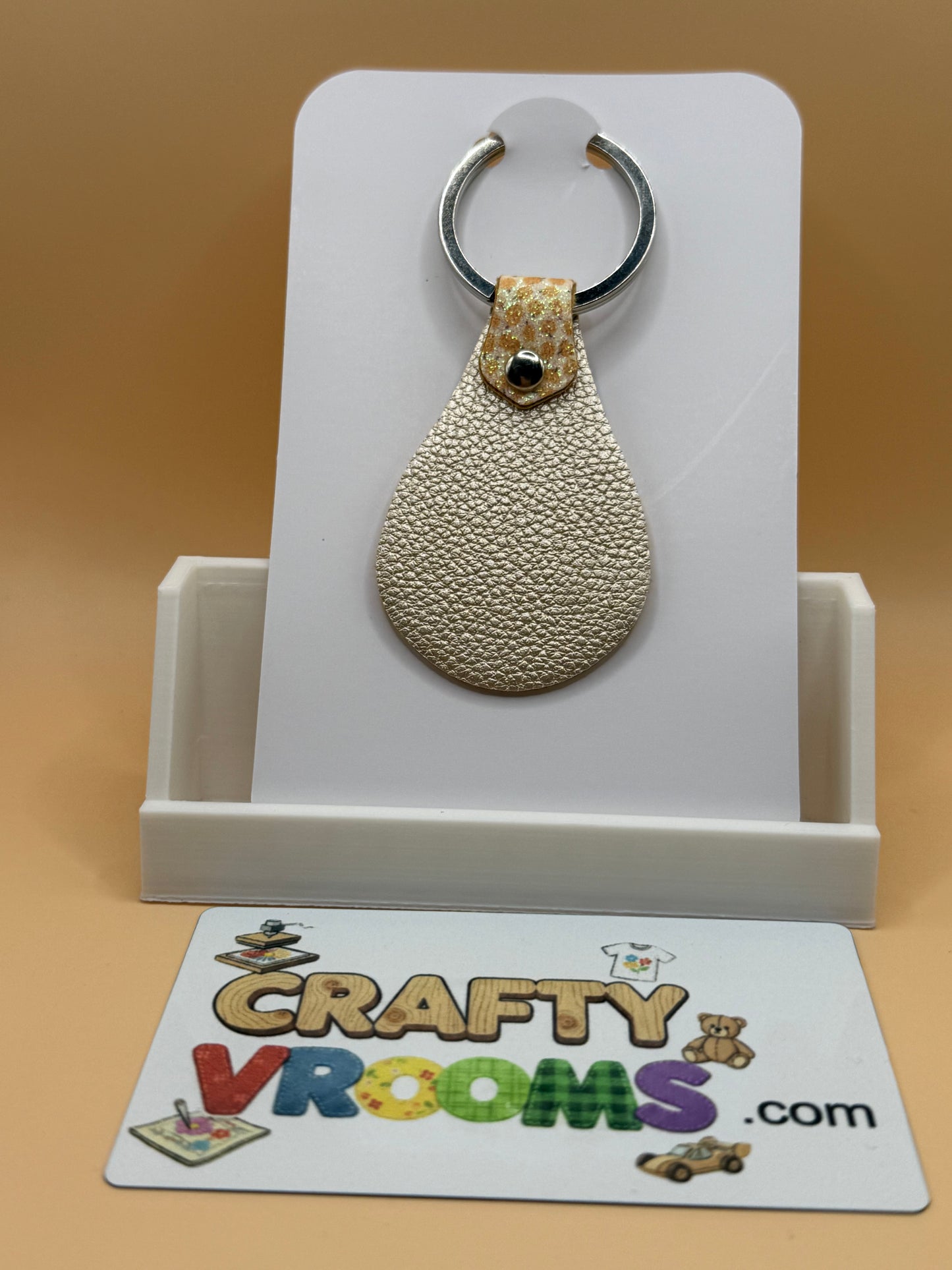 Leatherette keyholder - black cat