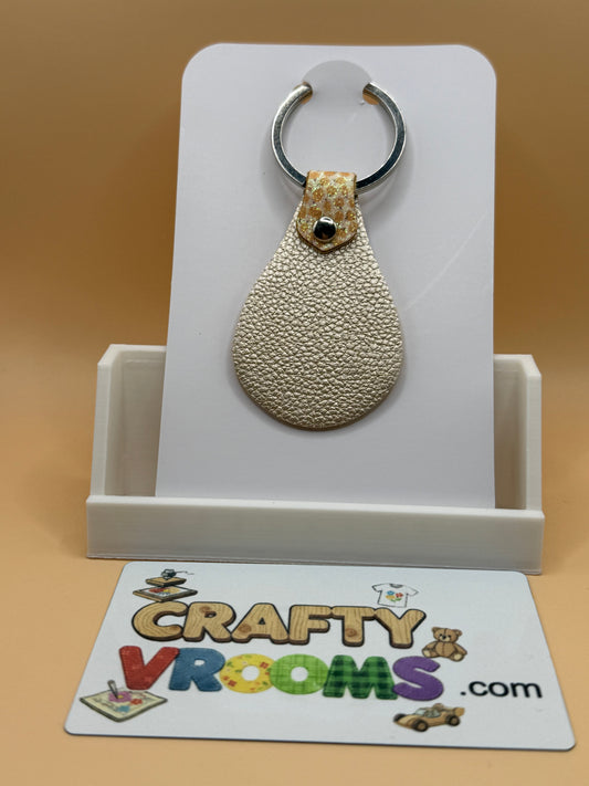 Leatherette keyholder - black cat